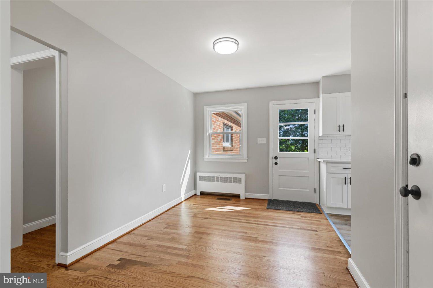 413 Chancellor Road York, PA 17403 - Photo 8 of 31