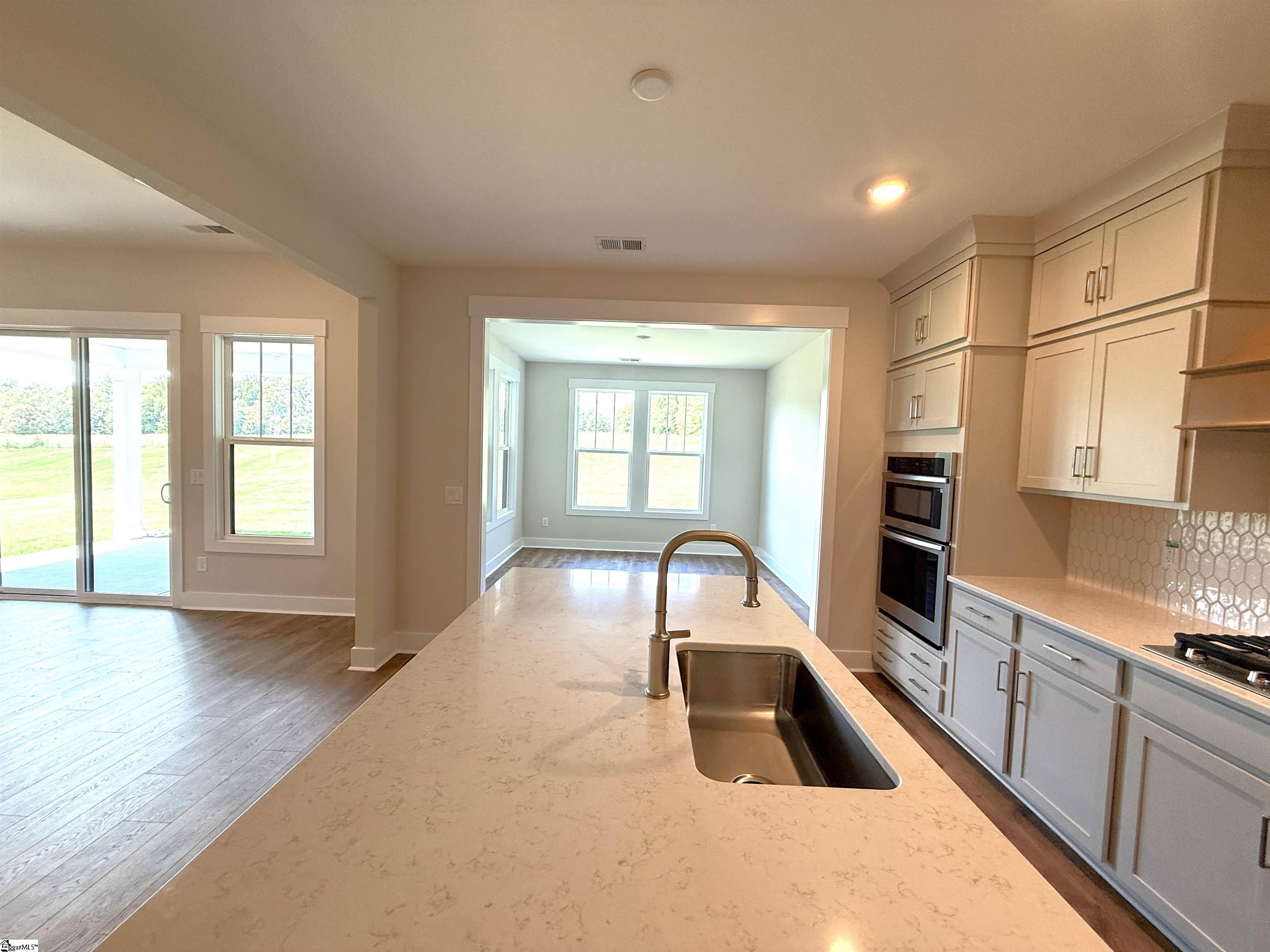 502 Tilman Court Anderson, SC 29621 - Photo 6 of 20