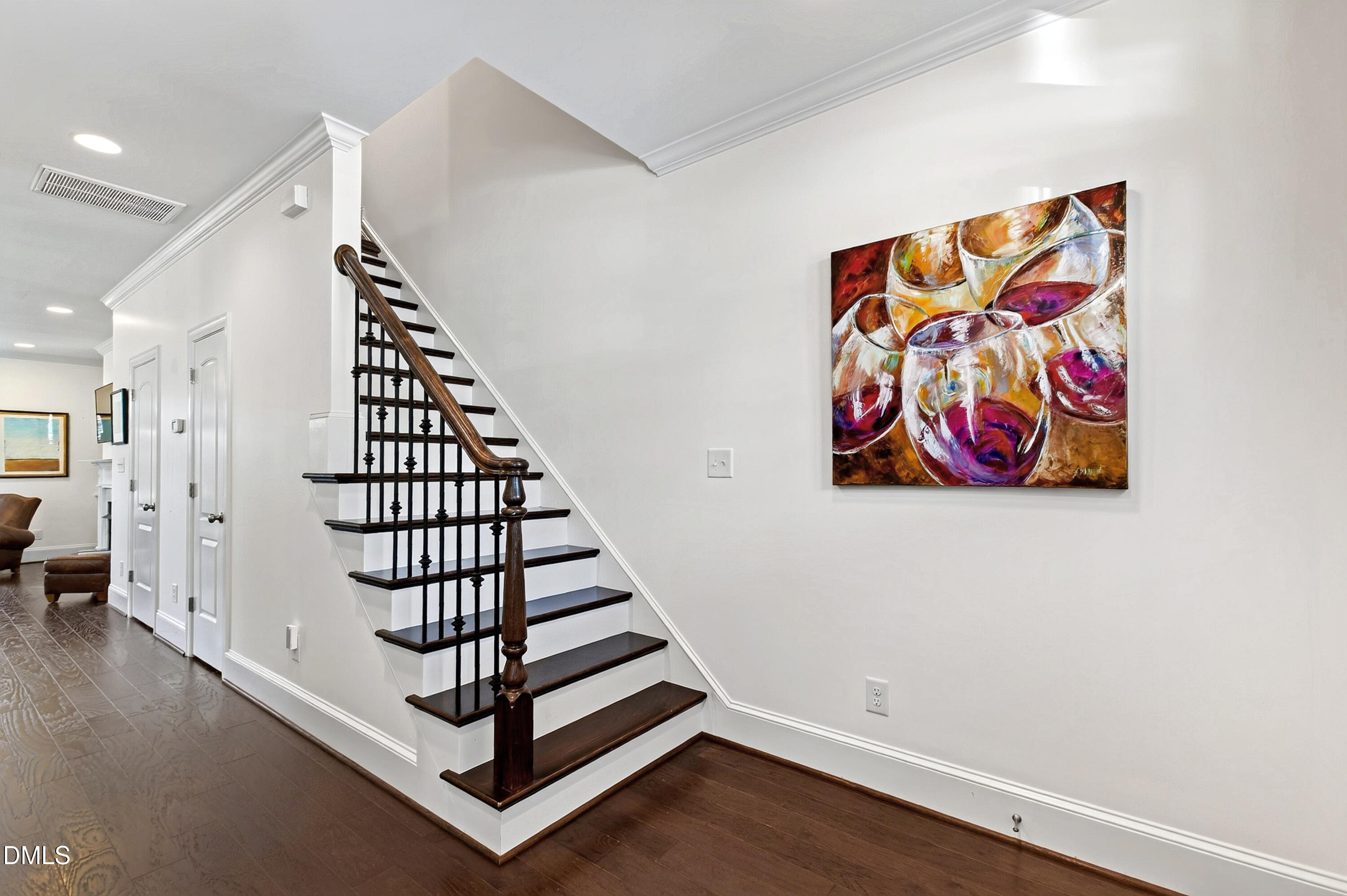 528 Ledbetter Court Raleigh, NC 27608 - Photo 20 of 39 Ledbetter (5)