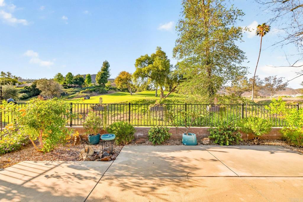 2719 Almendra Court Fallbrook, CA 92028 - Photo 49 of 72