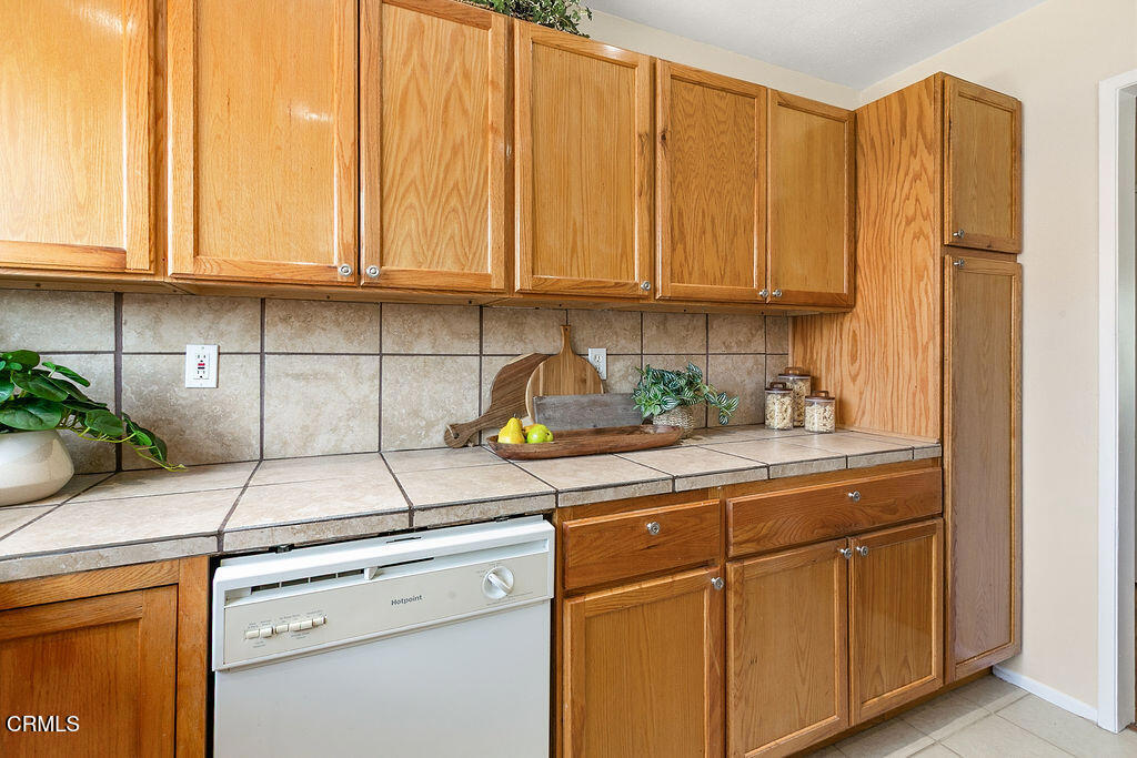 15091 Varsity Street, Unit C Moorpark, CA 93021 - Photo 13 of 32