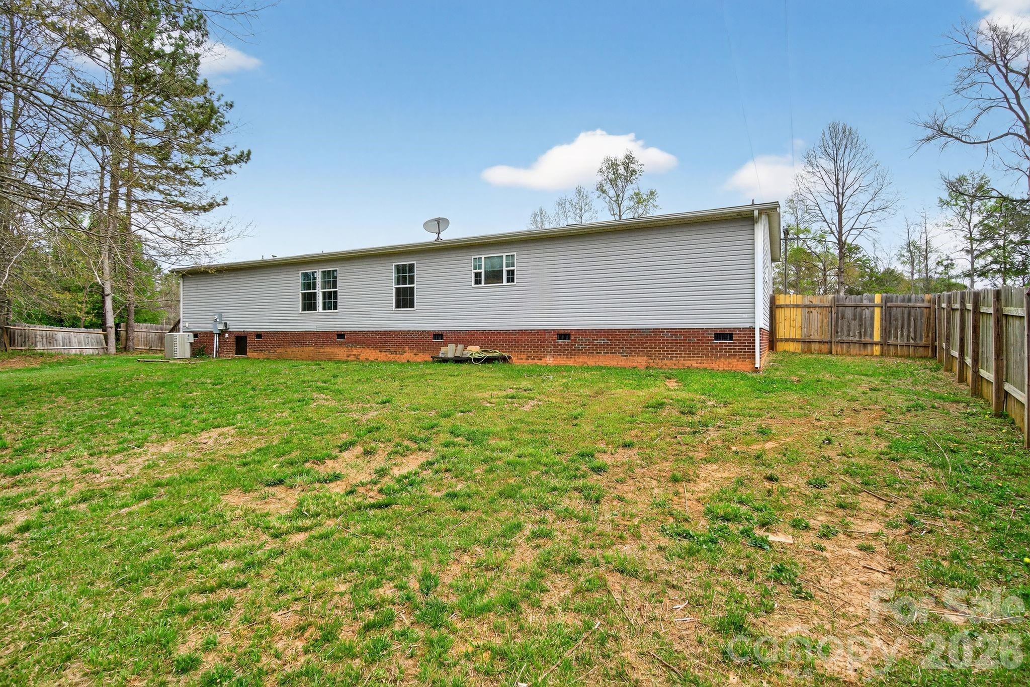 922 Lavender Road Grover, NC 28073 - Photo 5 of 23