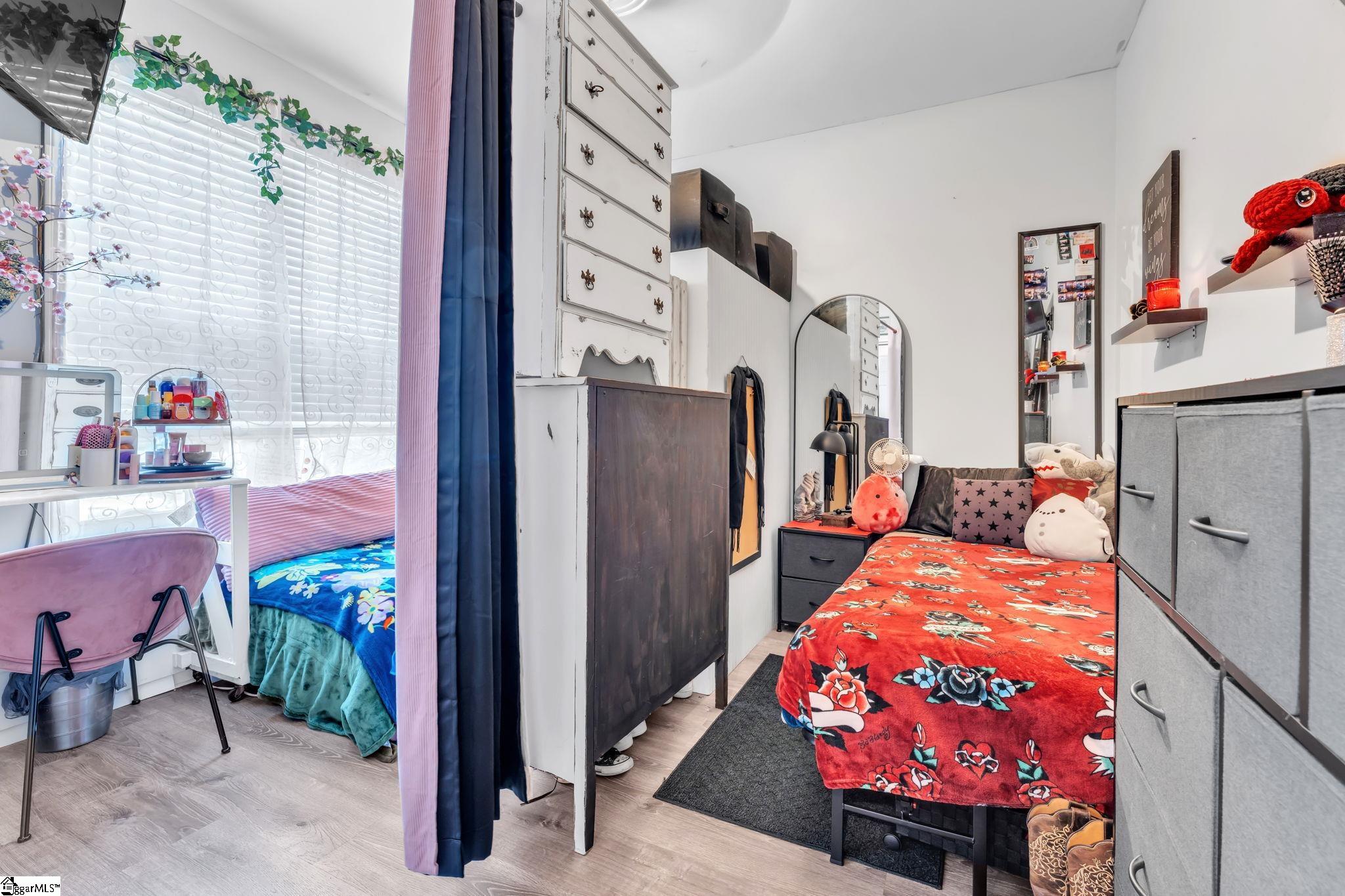 401 South Broad Street Clinton, SC 29325 - Photo 15 of 25