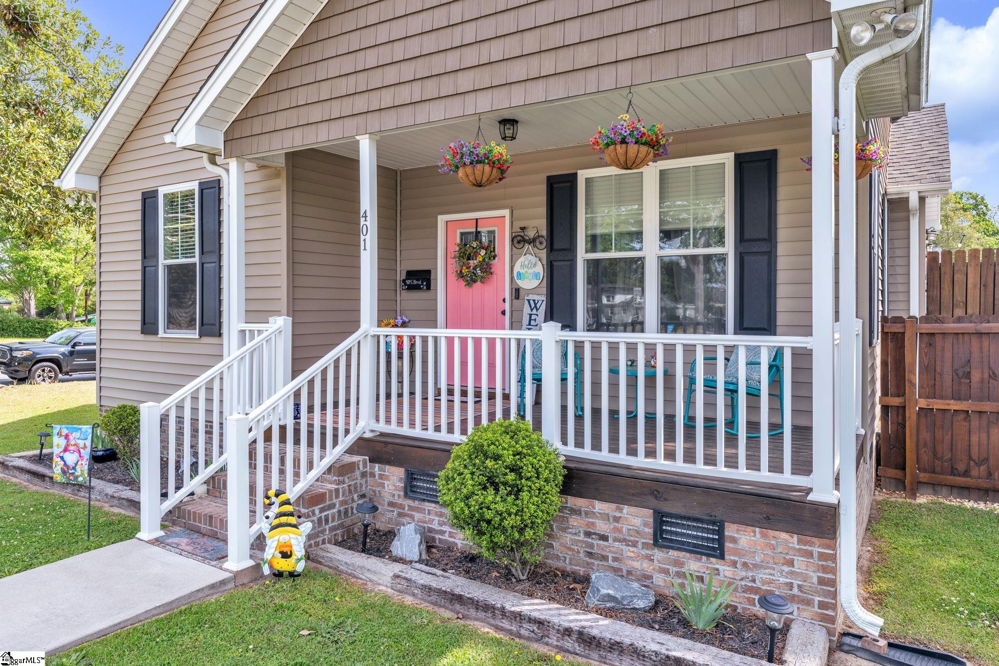 401 South Broad Street Clinton, SC 29325 - Photo 3 of 25