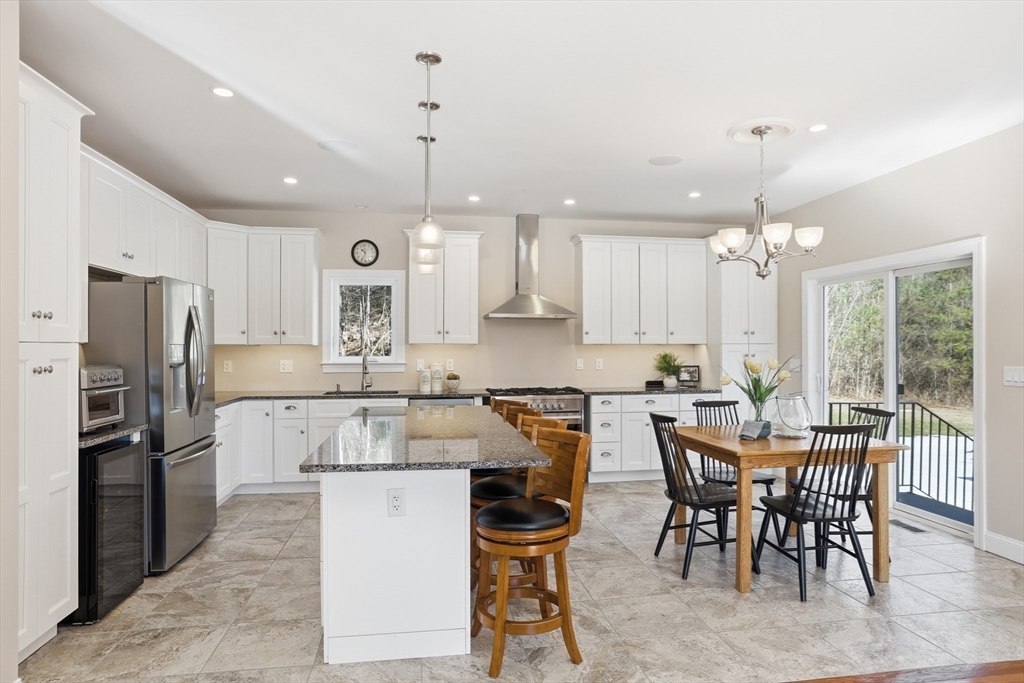 165 Lyman Road Berlin, MA 01503 - Photo 8 of 38