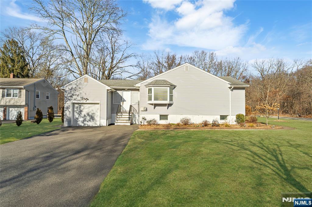 60 White Oak Road Parsippany, NJ 07054 - Photo 21 of 24
