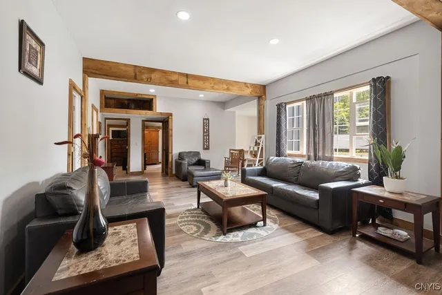 $2,600 | 3653 County Rte 17, Williamstown, NY 13493