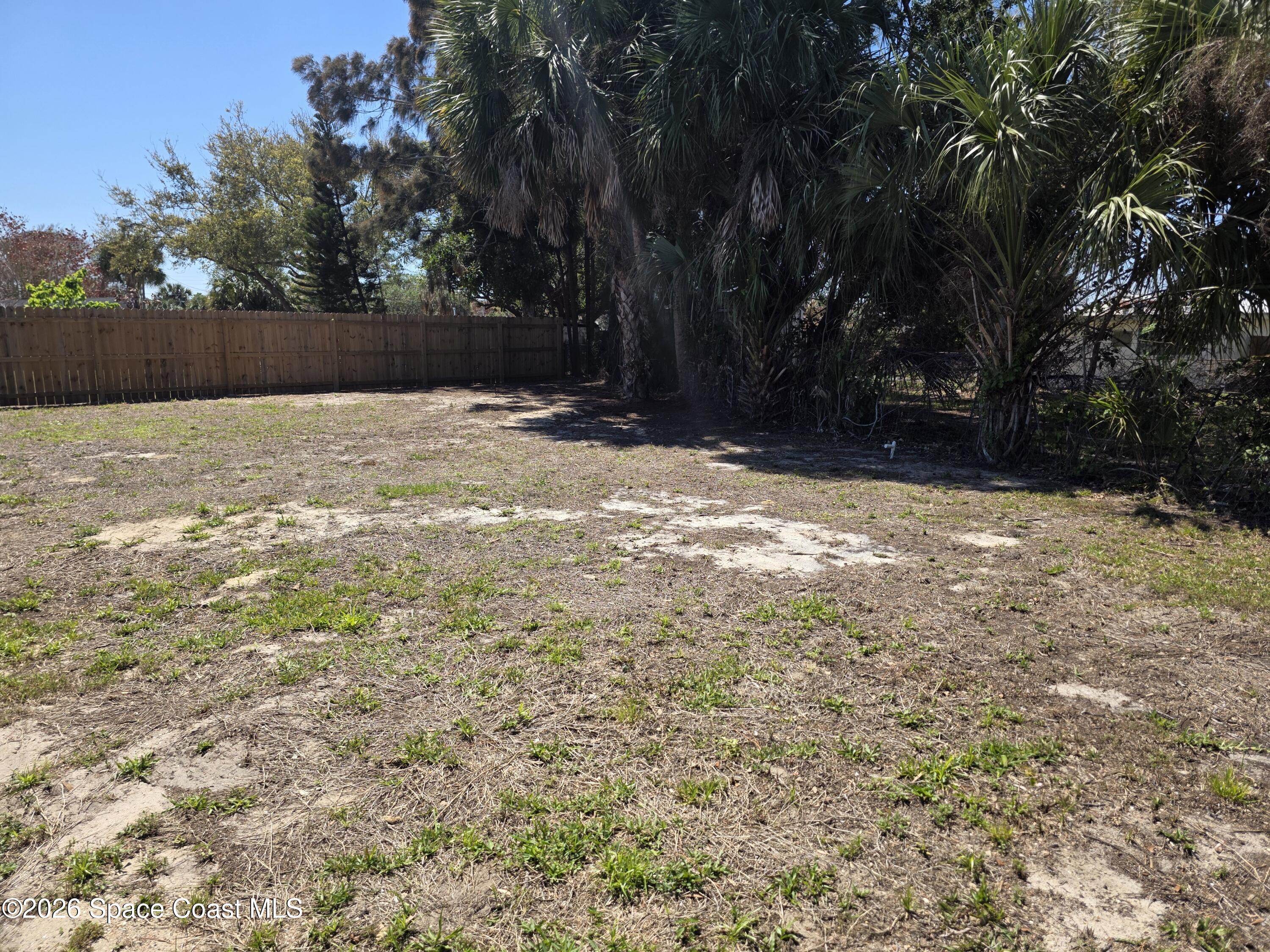 514 Hickory Street Melbourne, FL 32901 - Photo 25 of 27 Wide Open Spaces