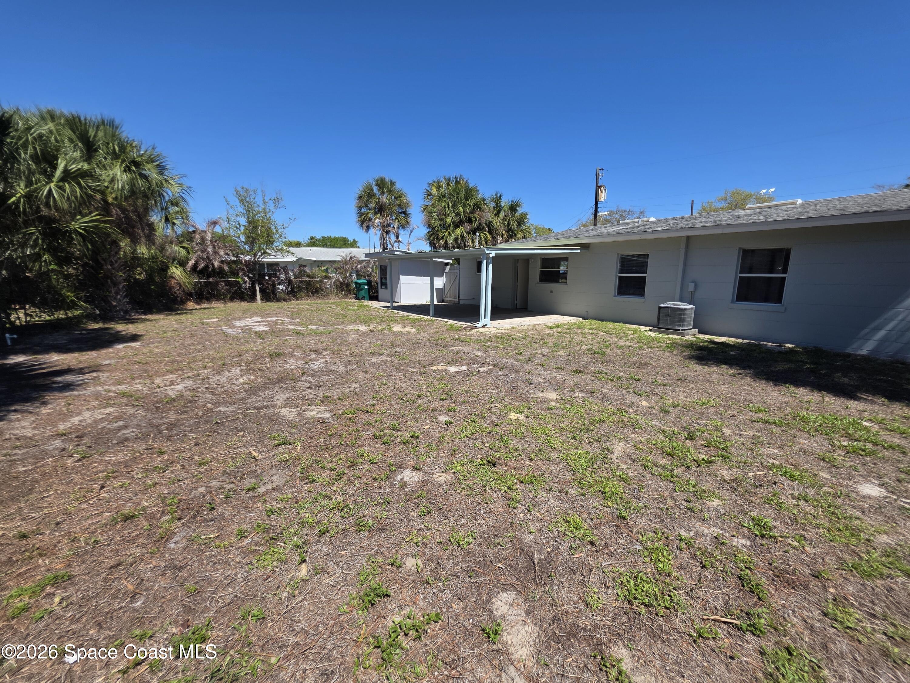 514 Hickory Street Melbourne, FL 32901 - Photo 26 of 27 Huge Backyard!