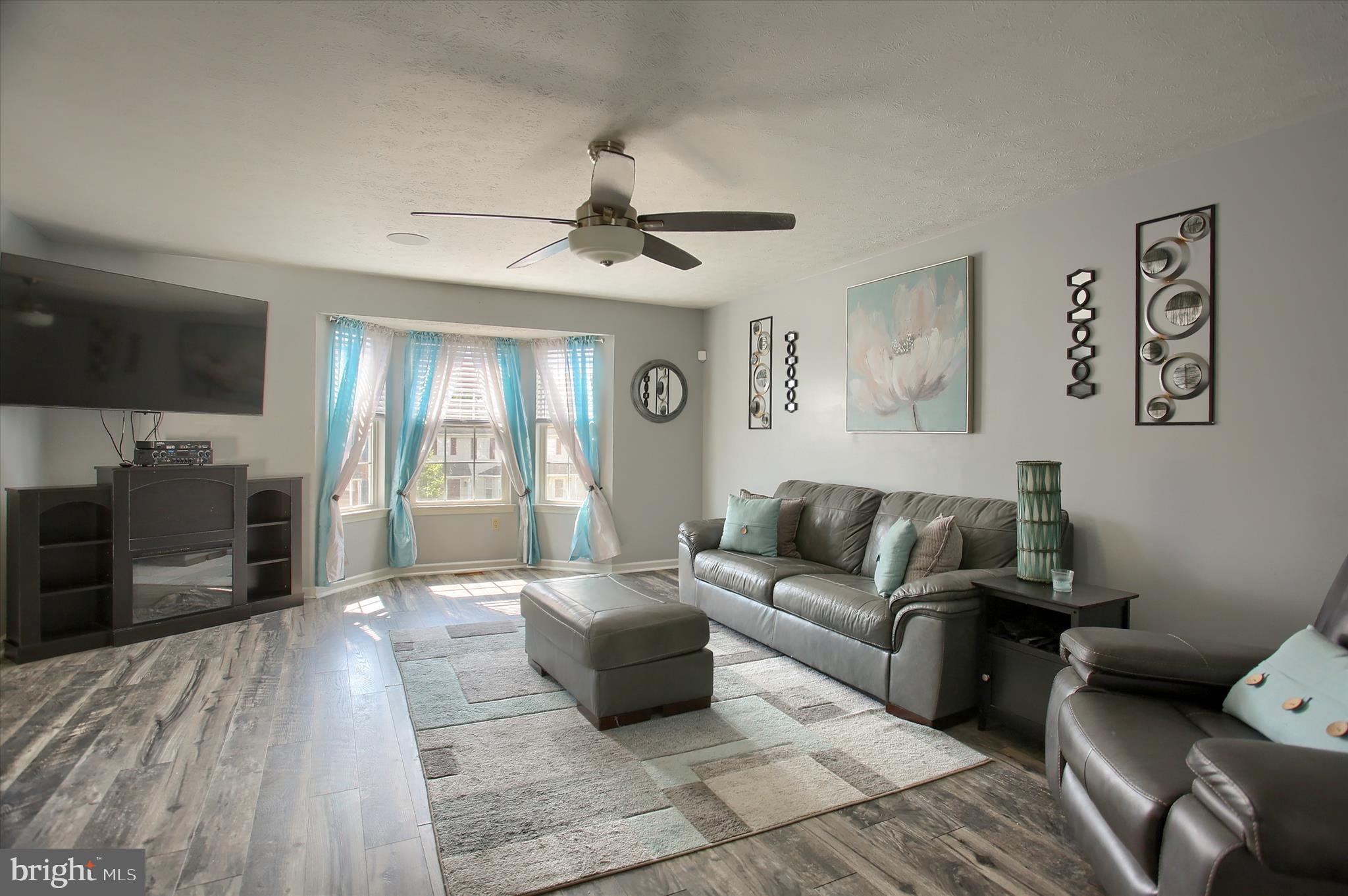 166 Country Ridge Drive Red Lion, PA 17356 - Photo 5 of 31 Gallery Image 5