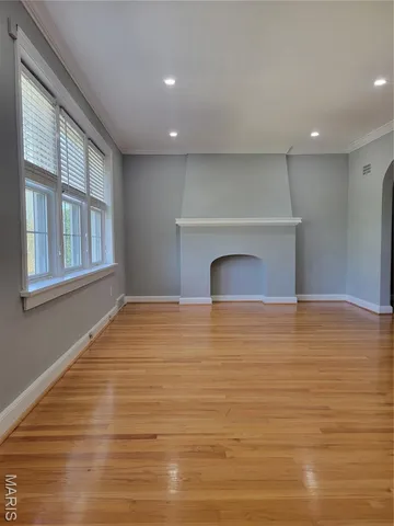 $1,650 | 7230 West Park Avenue, Unit 2, Richmond Heights, MO 63117