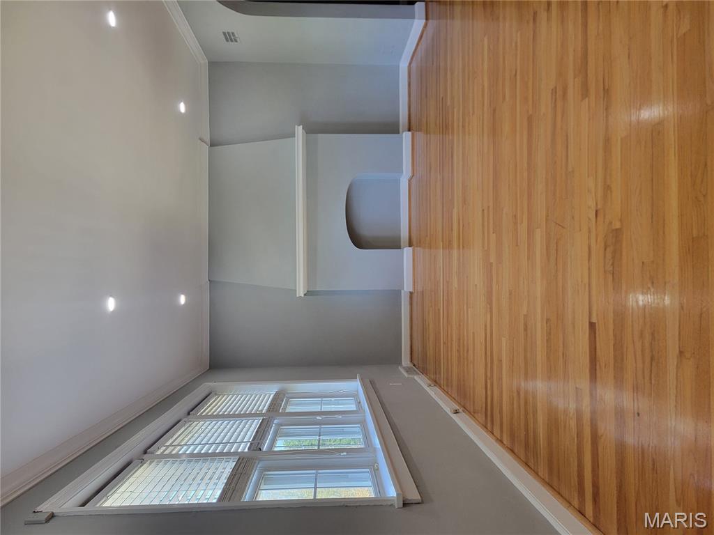 7230 West Park Avenue, Unit 2 Richmond Heights, MO 63117 - Photo 4 of 8