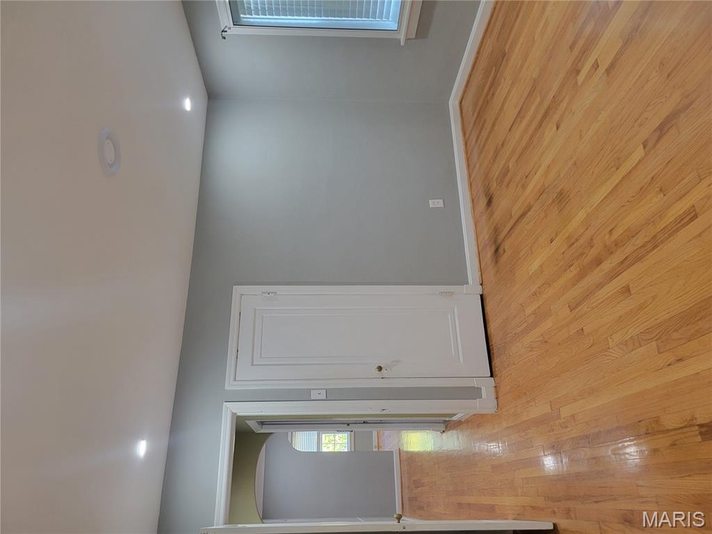 7230 West Park Avenue, Unit 2 Richmond Heights, MO 63117 - Photo 7 of 8