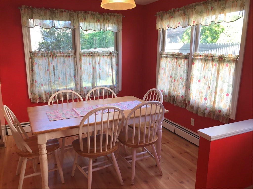 87 Bryant Road Cranston, RI 02910 - Photo 12 of 23 Gallery Image 12