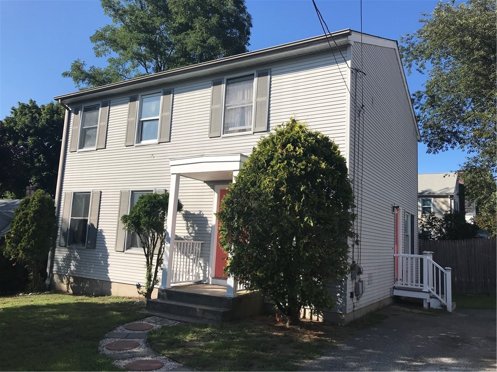 87 Bryant Road Cranston, RI 02910 - Photo 3 of 23 Gallery Image 3