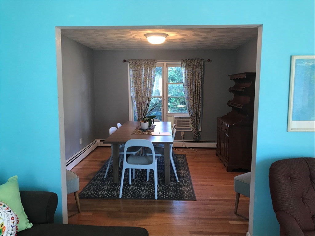 87 Bryant Road Cranston, RI 02910 - Photo 8 of 23 Gallery Image 8