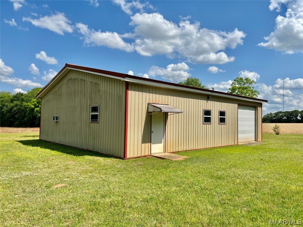 579 Mitchell Road Hartford, AL 36344 - Photo 6 of 49 Gallery Image 6