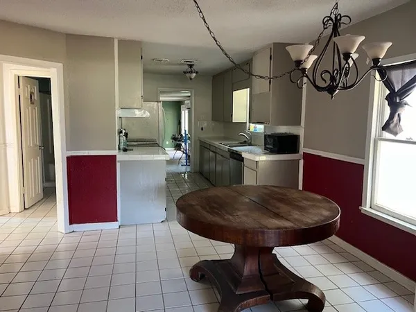 $1,650 | 902 South Lamont Street, Aransas Pass, TX 78336