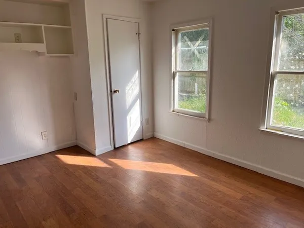 $1,650 | 902 South Lamont Street, Aransas Pass, TX 78336