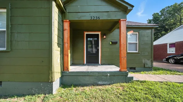 $1,300 | 3236 Allison Avenue, Memphis, TN 38112