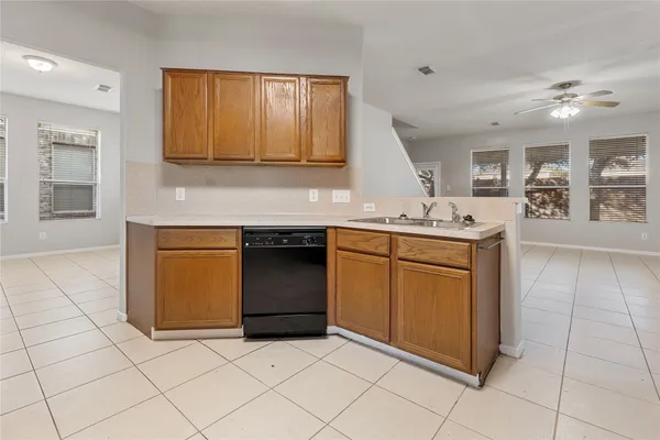 $2,200 | 18410 Alemarble Oak Street, Cypress, TX 77429