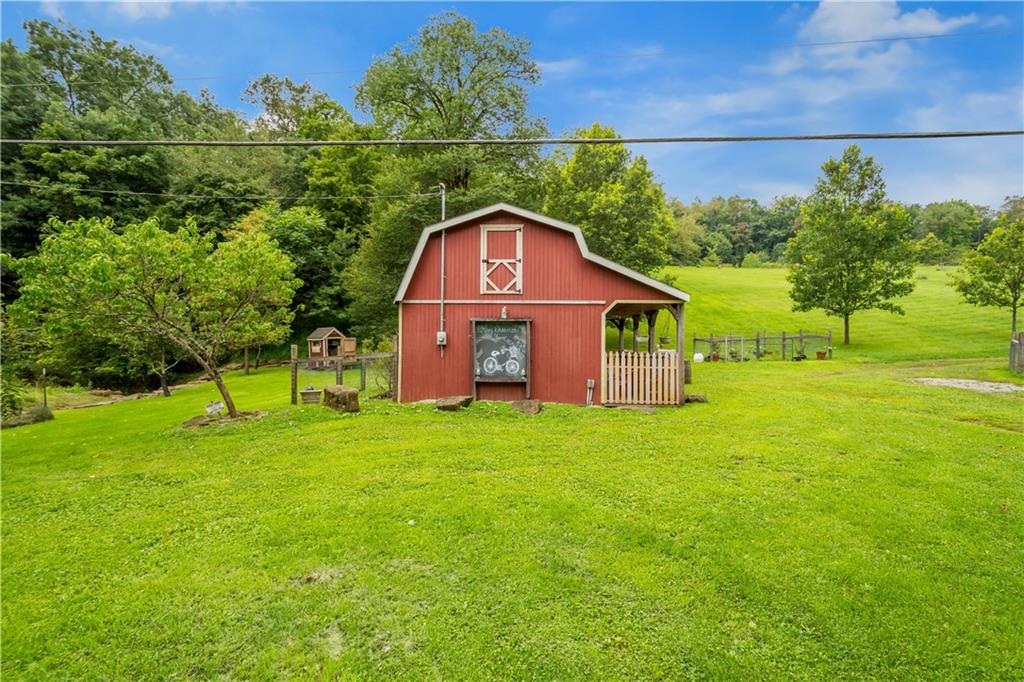 521 McClelland Road Venetia, PA 15367 - Photo 13 of 36 Gallery Image 13