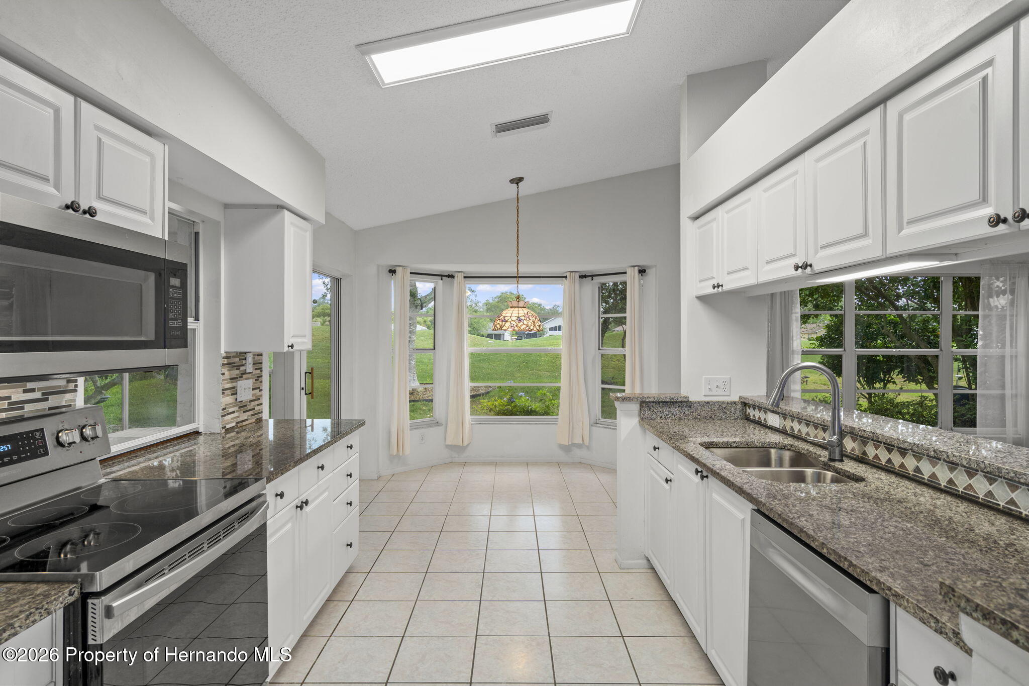 3072 Eagle Bend Road Spring Hill, FL 34606 - Photo 22 of 115 Kitchen