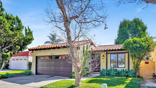 $949,000 | 26672 Calle Lorenzo, San Juan Capistrano, CA 92675