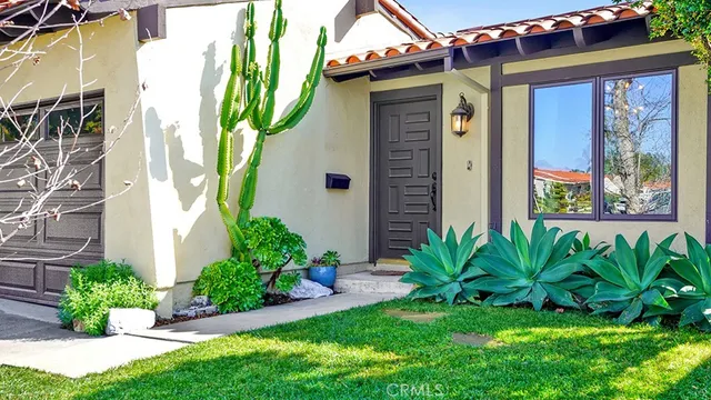 $949,000 | 26672 Calle Lorenzo, San Juan Capistrano, CA 92675