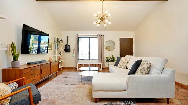 $949,000 | 26672 Calle Lorenzo, San Juan Capistrano, CA 92675