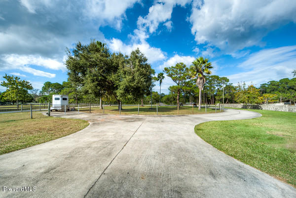 4555 Rayburn Road Cocoa, FL 32926 - Photo 14 of 18 Photo 14