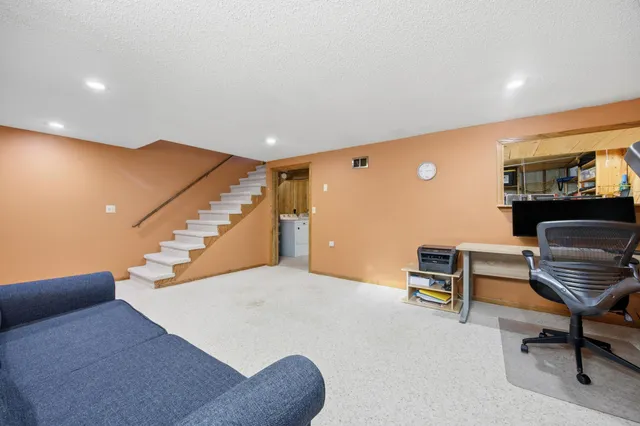 $185,000 | 912 Belsly Boulevard, Moorhead, MN 56560