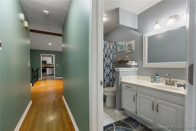 $447,750 | 4605 Shady View Drive, Floyds Knobs, IN 47119