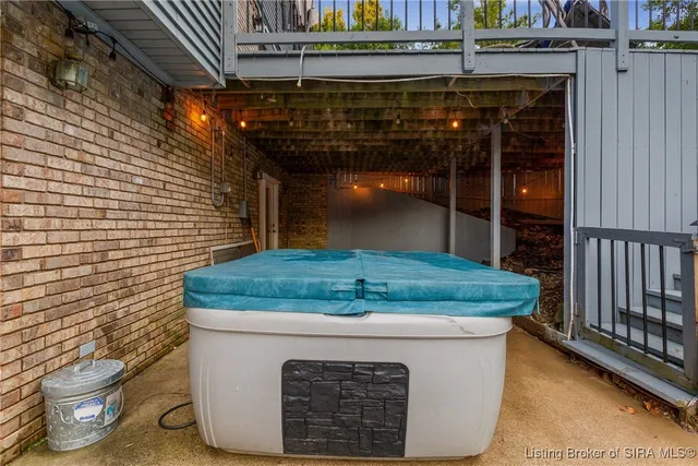 $447,750 | 4605 Shady View Drive, Floyds Knobs, IN 47119