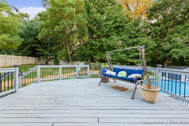 $447,750 | 4605 Shady View Drive, Floyds Knobs, IN 47119