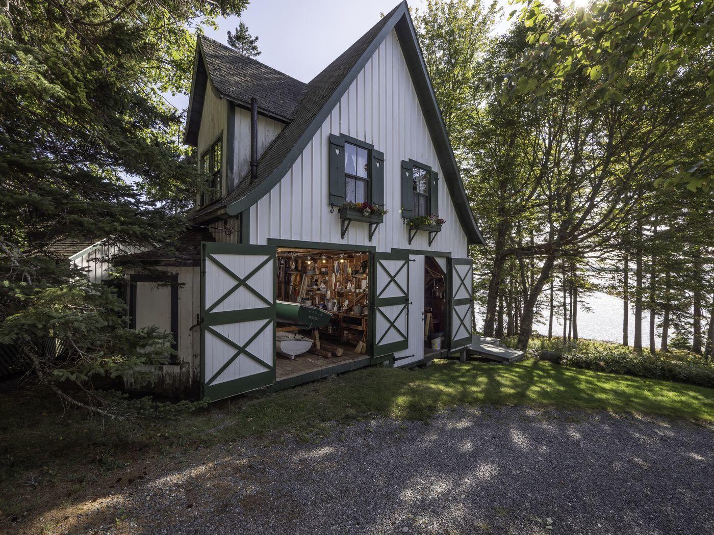 39 Steamboat Road Brooklin, ME 04616 - Photo 38 of 44 W39-ME1831_35