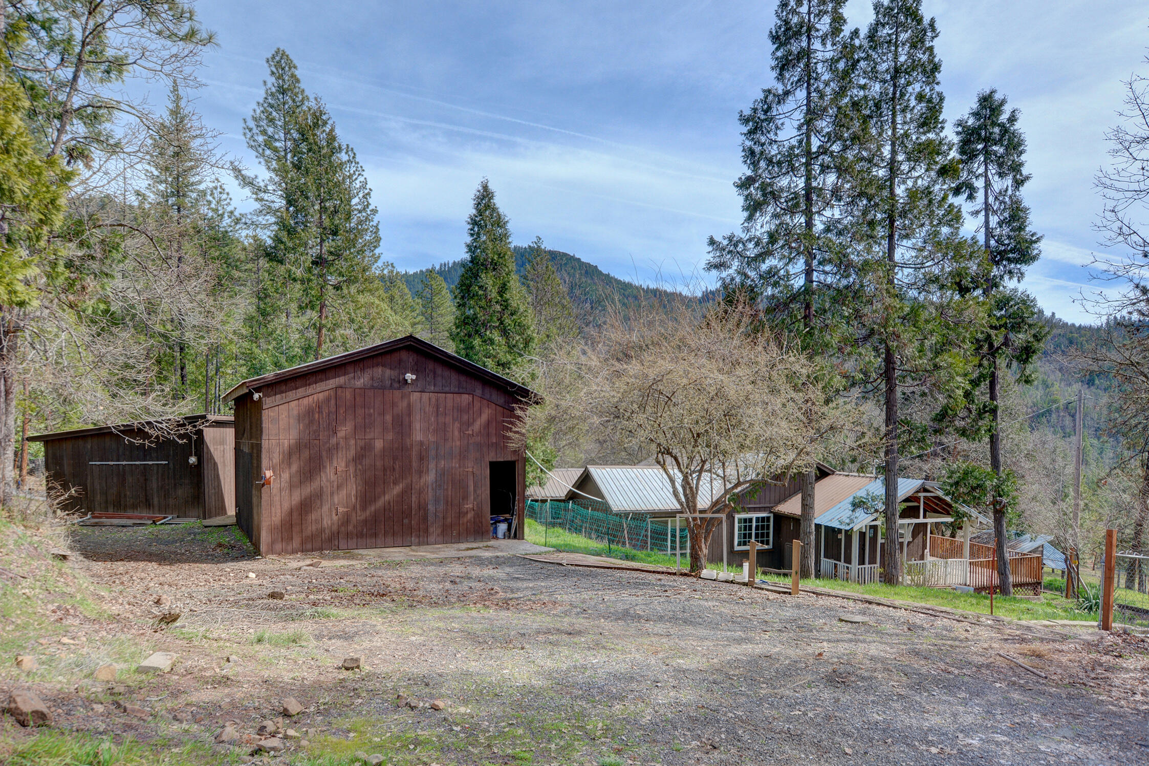 5492 Highway 227 Trail, OR 97541 - Photo 53 of 57