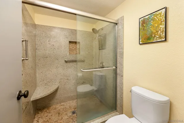 $595,000 | 750 Breeze Hill Road, Unit 100, Vista, CA 92081