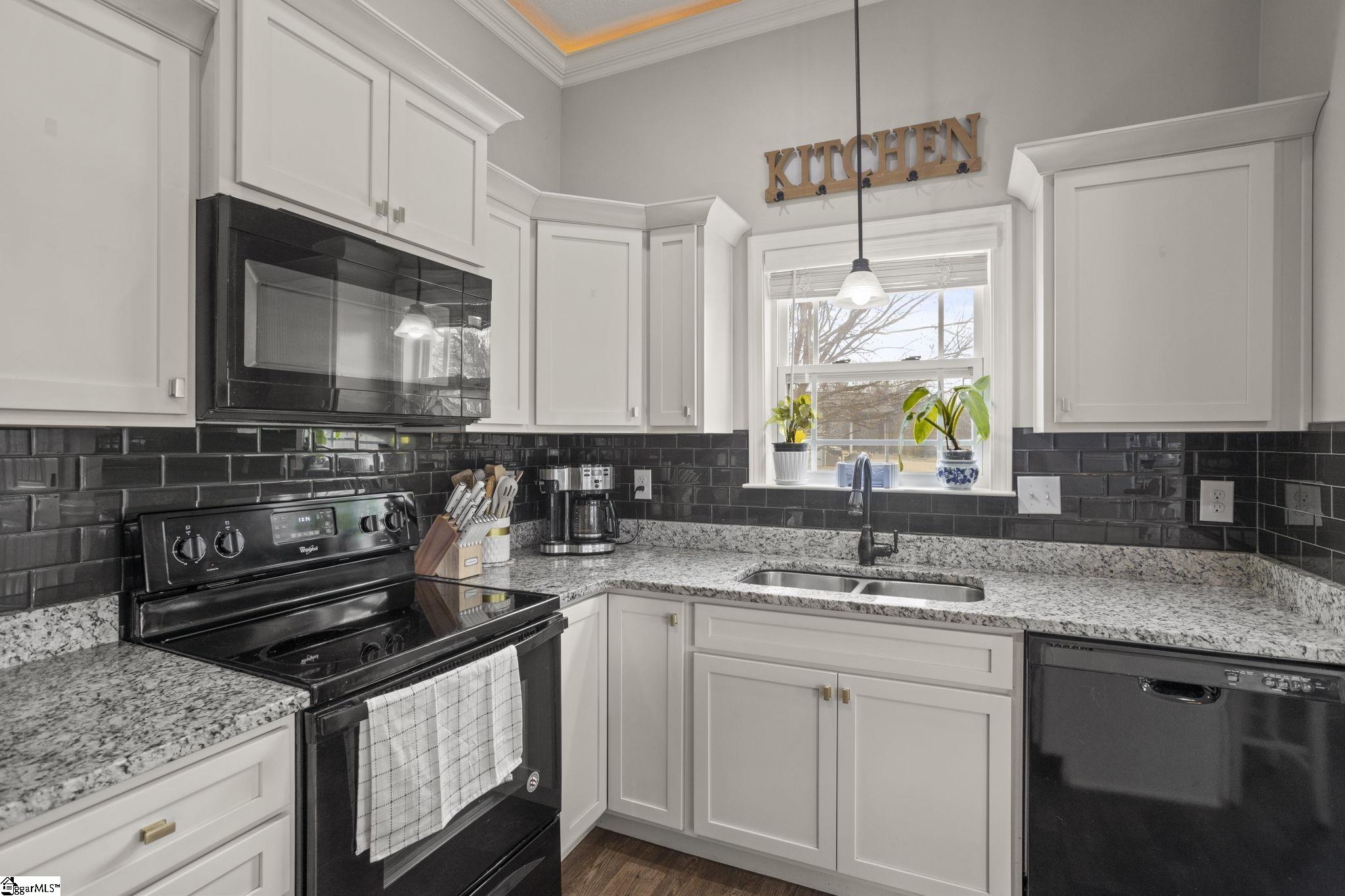 540 Thomas Edwards Lane Greer, SC 29651 - Photo 16 of 33