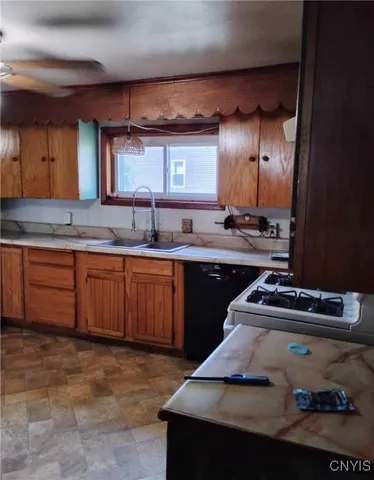 $77,000 | 1014 Mechanic Street, Ogdensburg, NY 13669