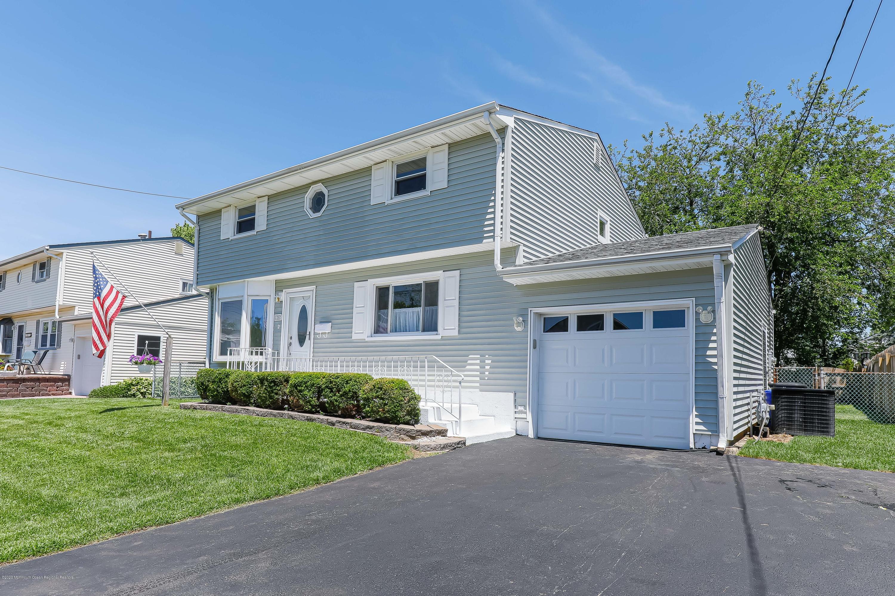 25 Scholer Drive Union Beach, NJ 07735 - Photo 2 of 24 rm-2