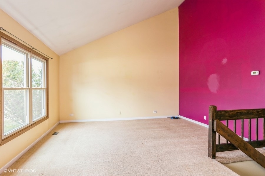 309 North Oltendorf Road Streamwood, IL 60107 - Photo 3 of 11 a view of an empty room