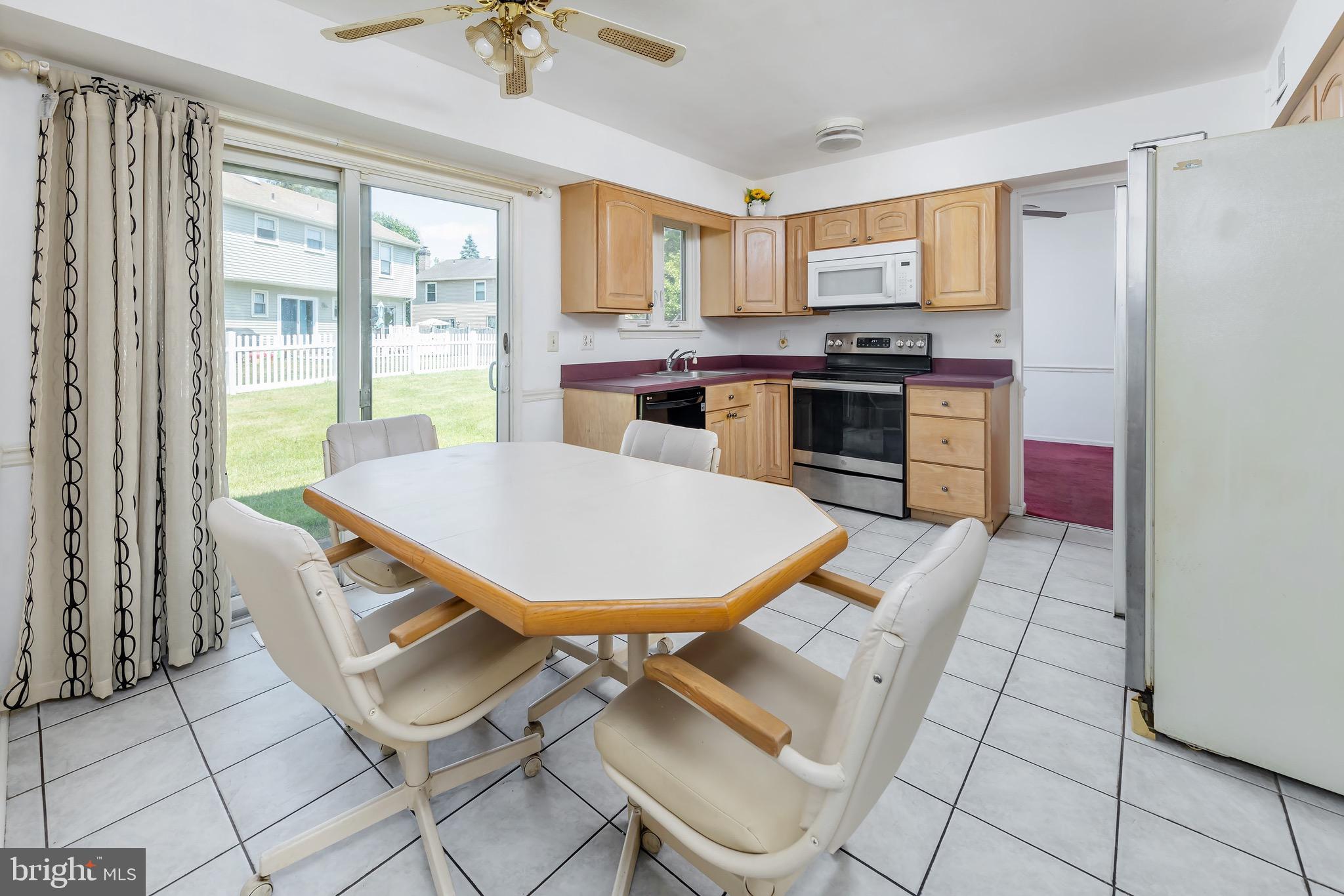 4 Cameron Court Laurel Springs, NJ 08021 - Photo 11 of 20 Gallery Image 11