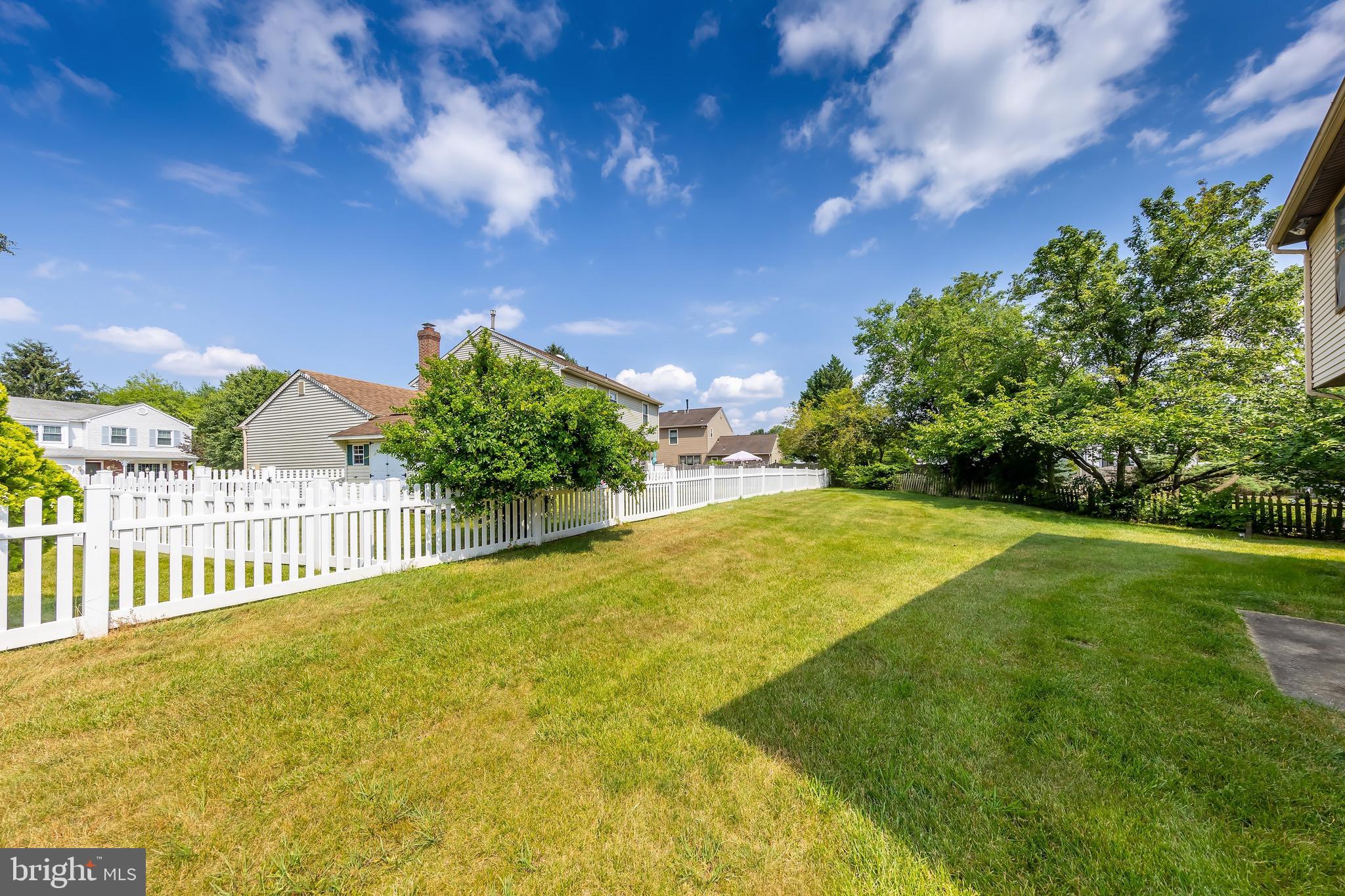 4 Cameron Court Laurel Springs, NJ 08021 - Photo 4 of 20 Gallery Image 4