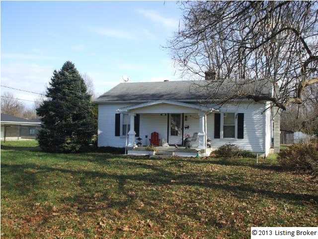 4135 Dover Road Louisville, KY 40216 - Photo 1 of 5 Primary Photo