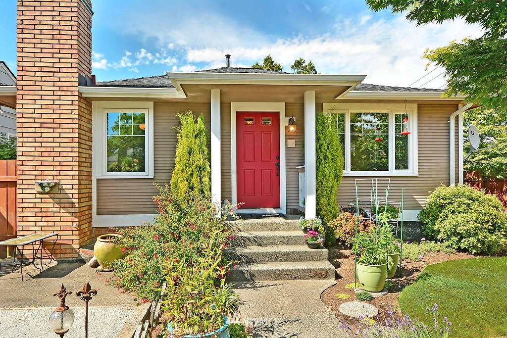 3902 Southwest Portland Street Seattle, WA 98136 - Photo 3 of 21 Gallery Image 3
