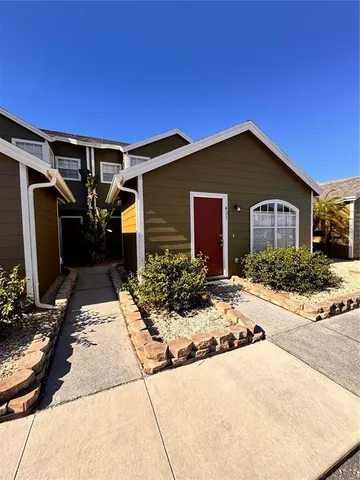 a front view of house with yard