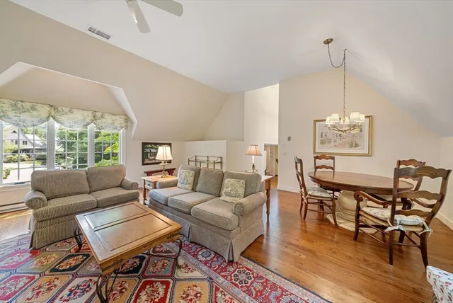 $1,575,000 | 18 Phillips Pond Road, Unit 18, Natick, MA 01760