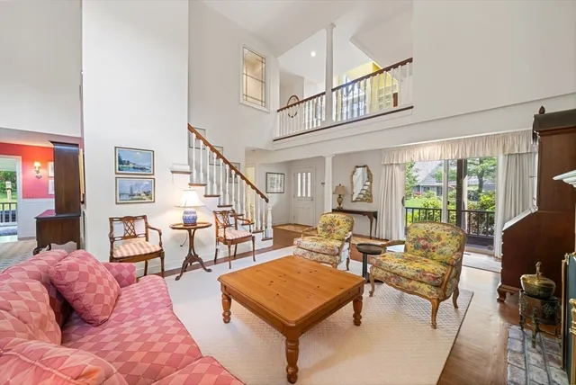 $1,575,000 | 18 Phillips Pond Road, Unit 18, Natick, MA 01760