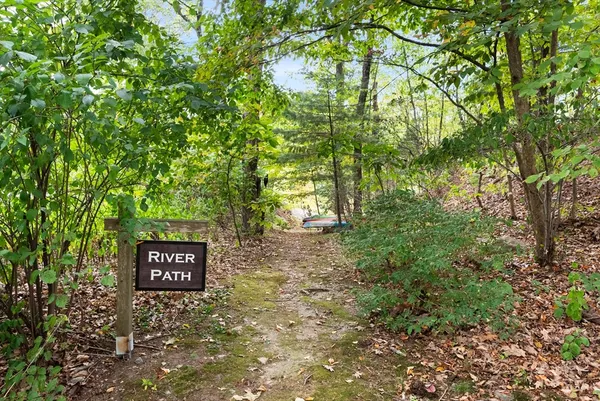 $1,495,000 | 18 Phillips Pond Road, Unit 18, Natick, MA 01760